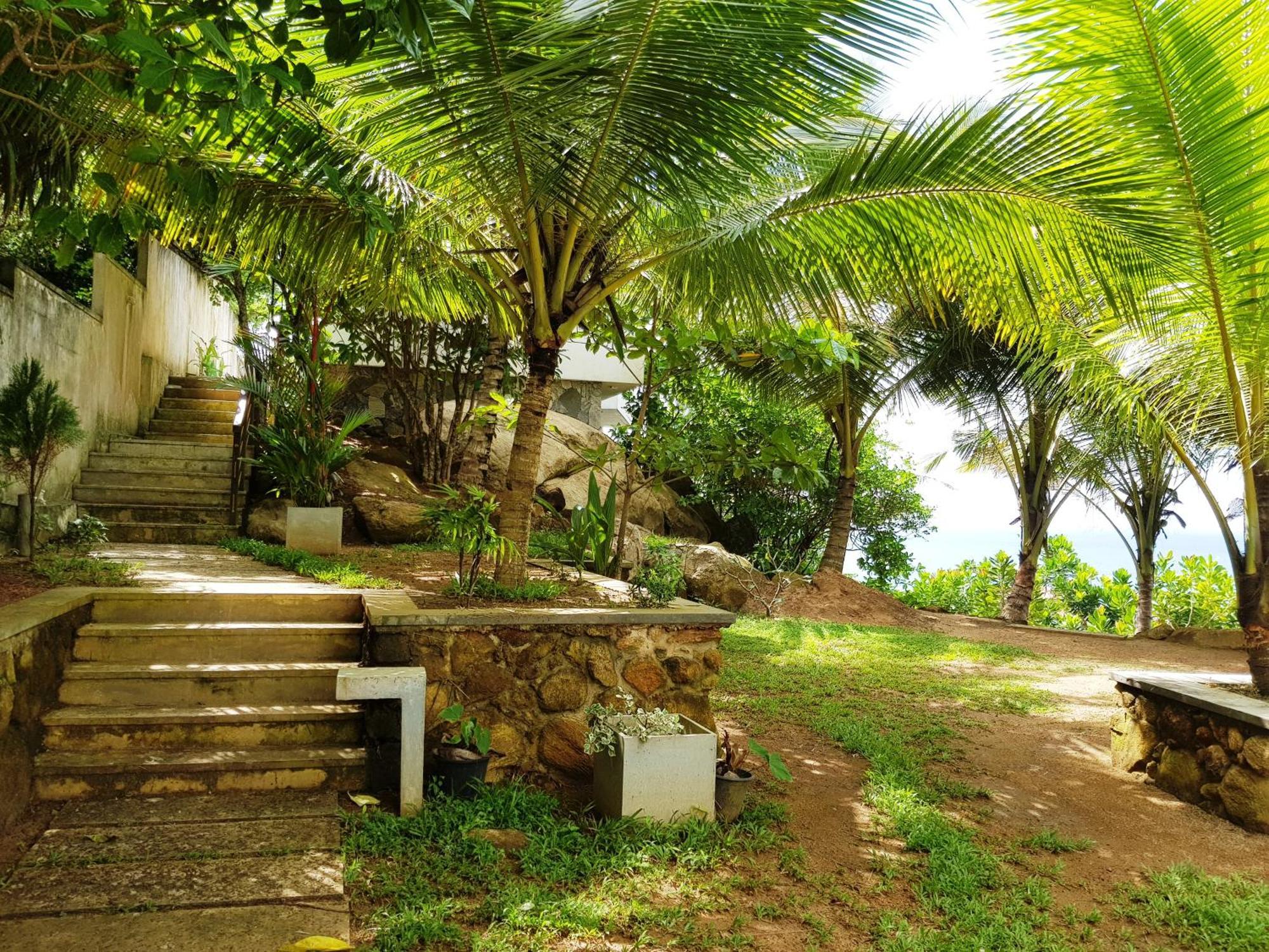 Rumassala Villas อูนาวาตูนา ภายนอก รูปภาพ