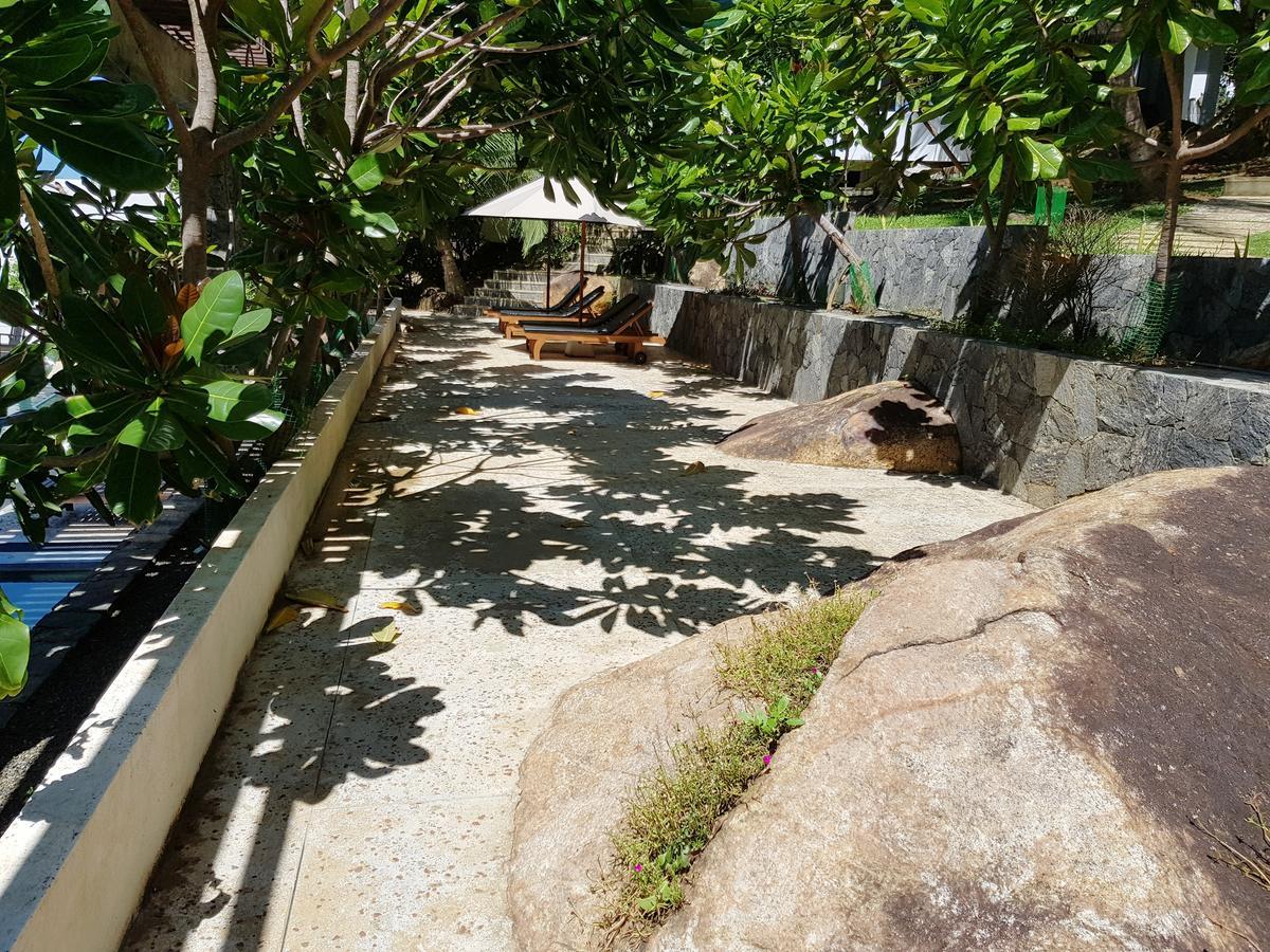 Rumassala Villas อูนาวาตูนา ภายนอก รูปภาพ