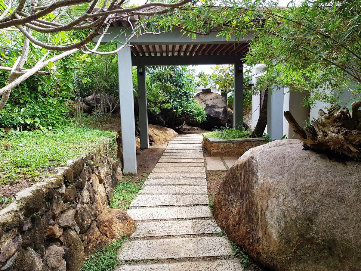 Rumassala Villas อูนาวาตูนา ภายนอก รูปภาพ