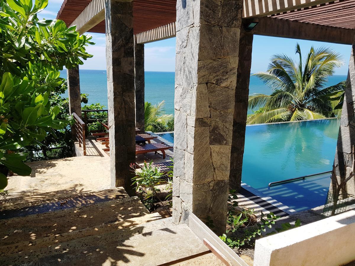 Rumassala Villas อูนาวาตูนา ภายนอก รูปภาพ